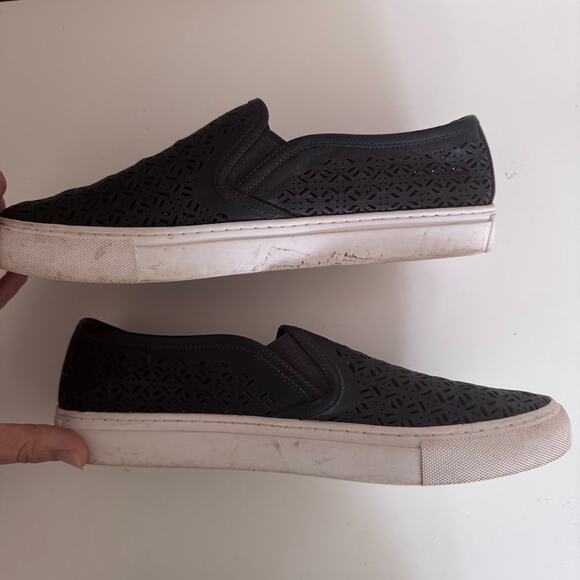 Tory Burch Lennon Navy Blue Perforated Leather Slip On Sneakers Size 10 - Picture 5 of 12